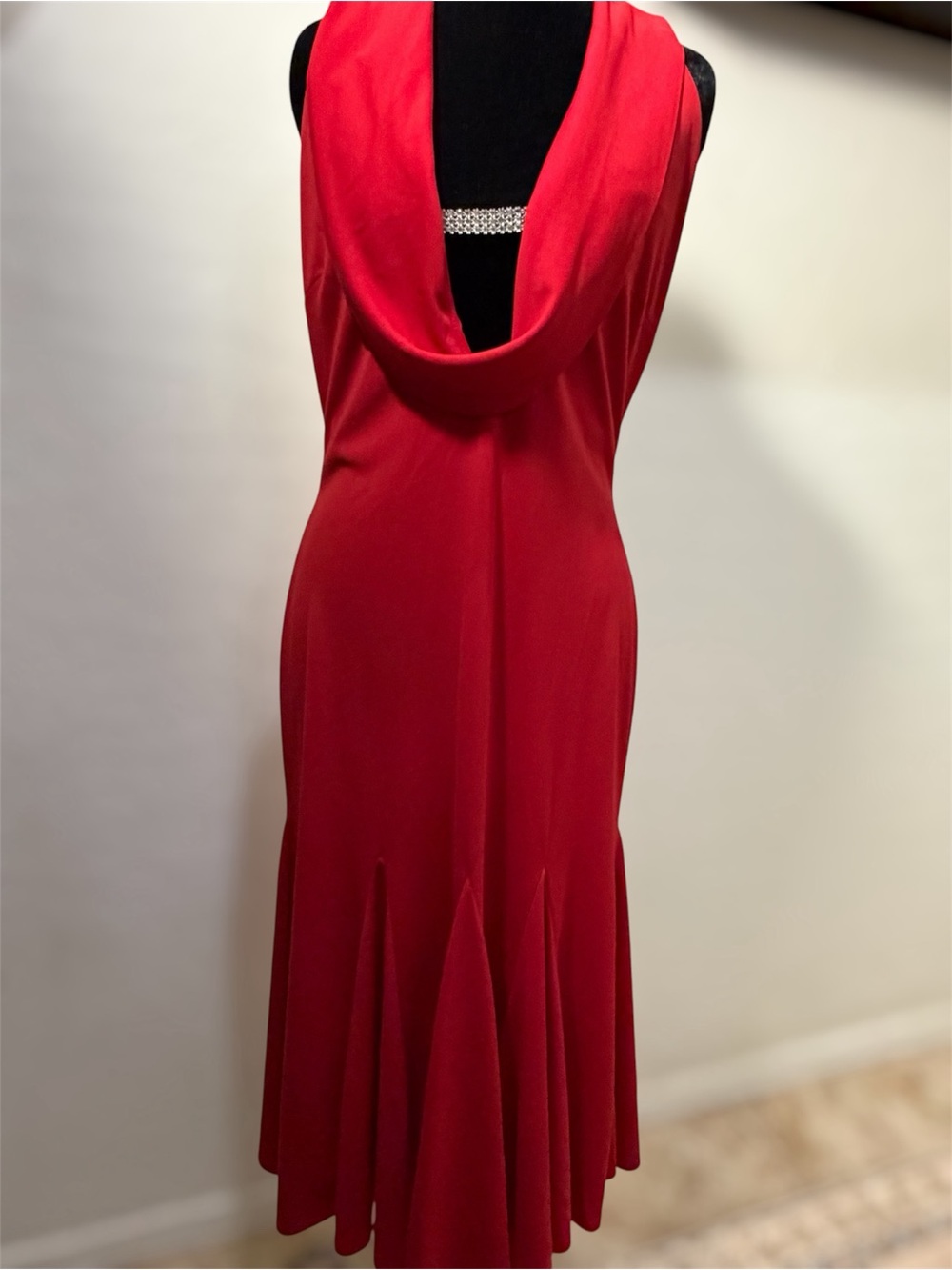 Vintage Y2K Betsy & Adam Red Cowl Neck Evening Gown Prom Dress Pleated Skirt Sz